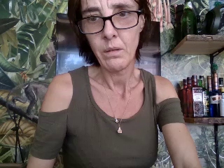 naomie71 05-08-2021 Webcam 